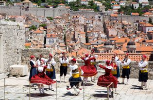 Lindjo-Dubrovnik---Japanese-speaking-guide-03